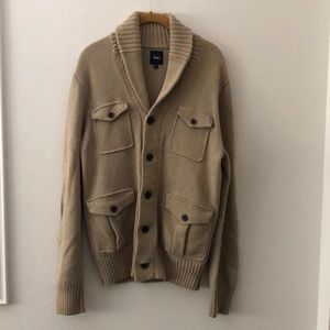 Men’s gap button up sweater
